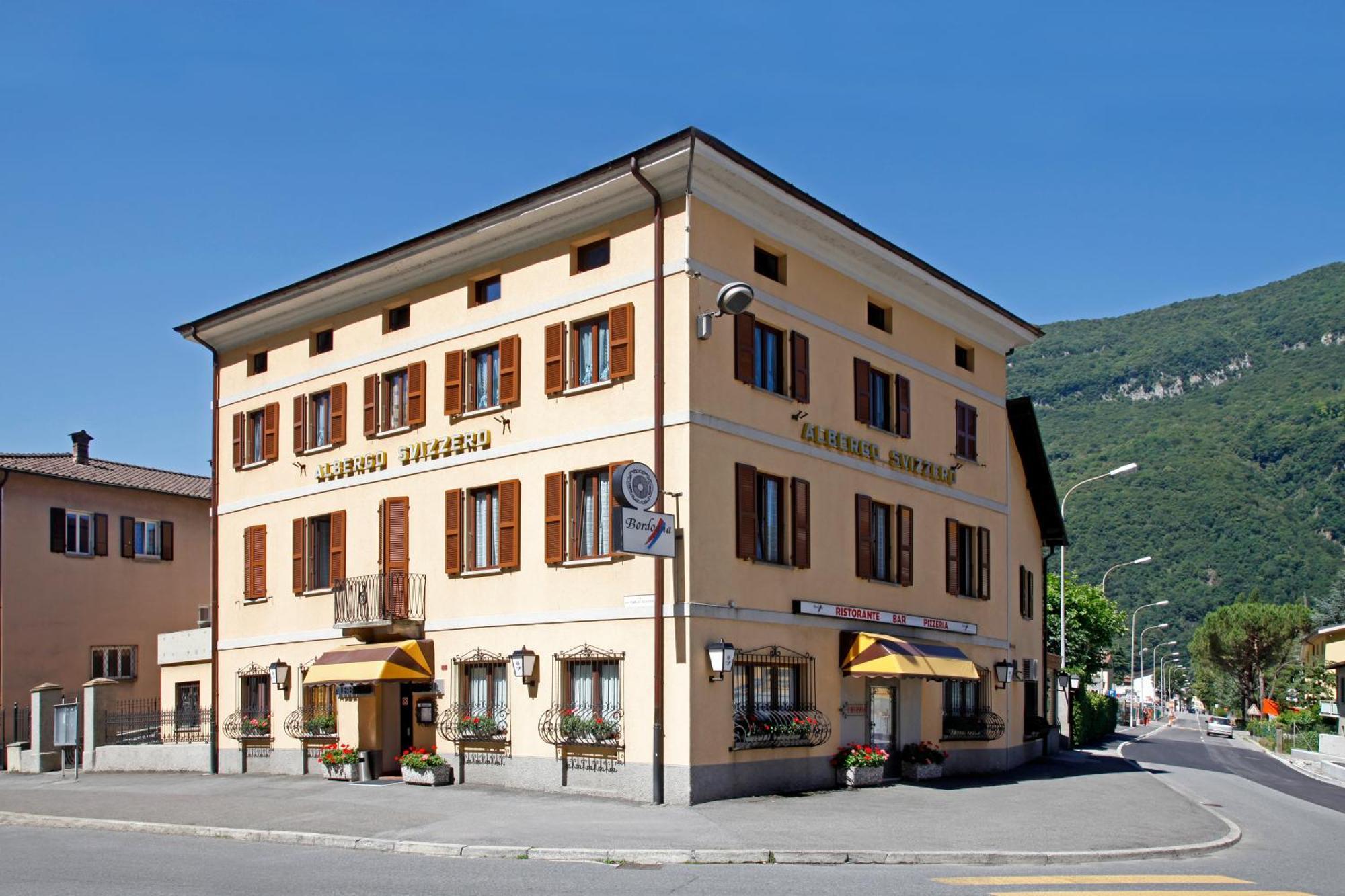 Albergo Ristorante Svizzero Capolago Екстер'єр фото